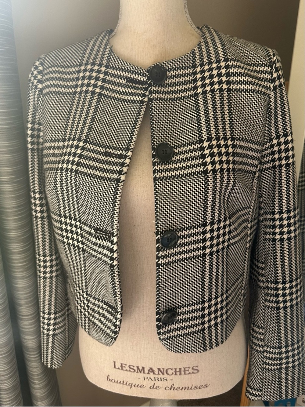 H&M Black and White Plaid Cropped Blazer, size small